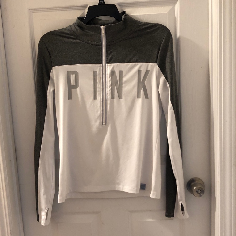PINK VICTORIA’S SECRET ULTIMATE HALF ZIP LARGE
